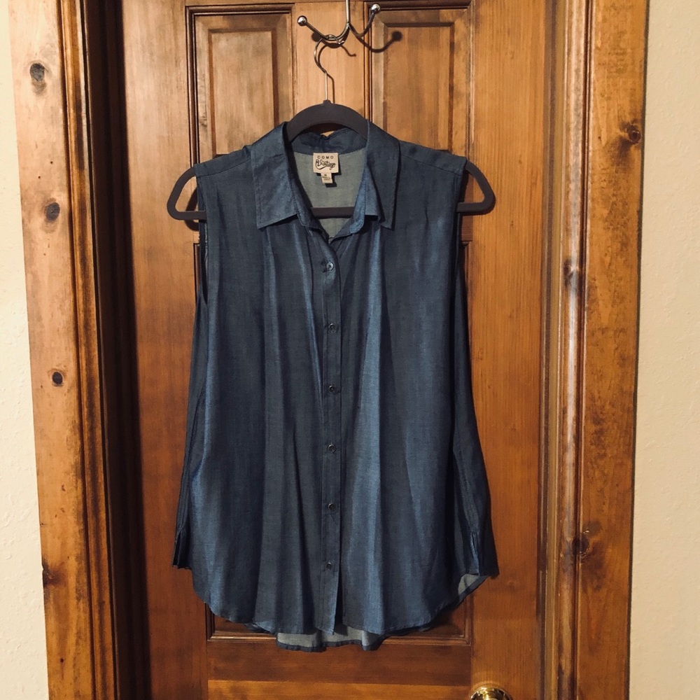 Super Comfy Demin colored Button Down Tank